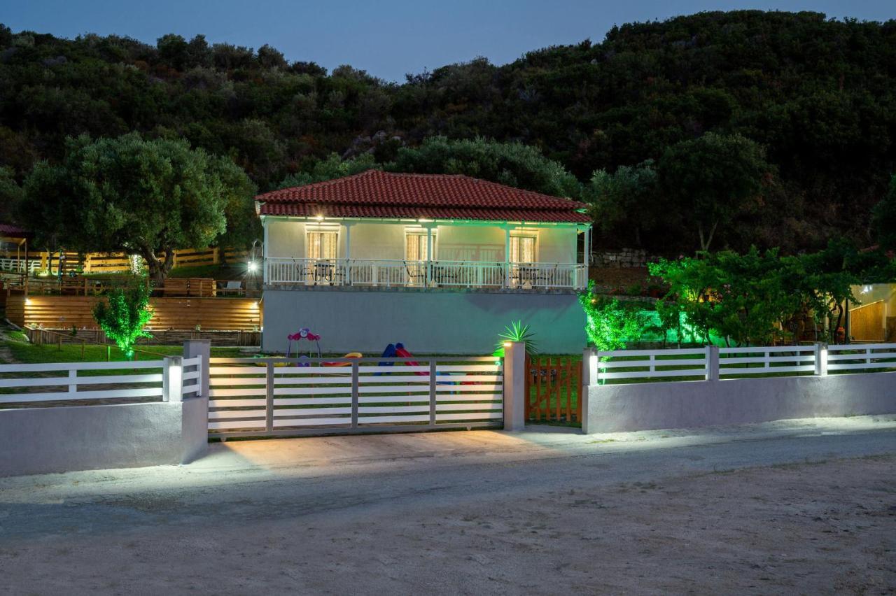 Studios Vagelis Kalamítsion Bagian luar foto