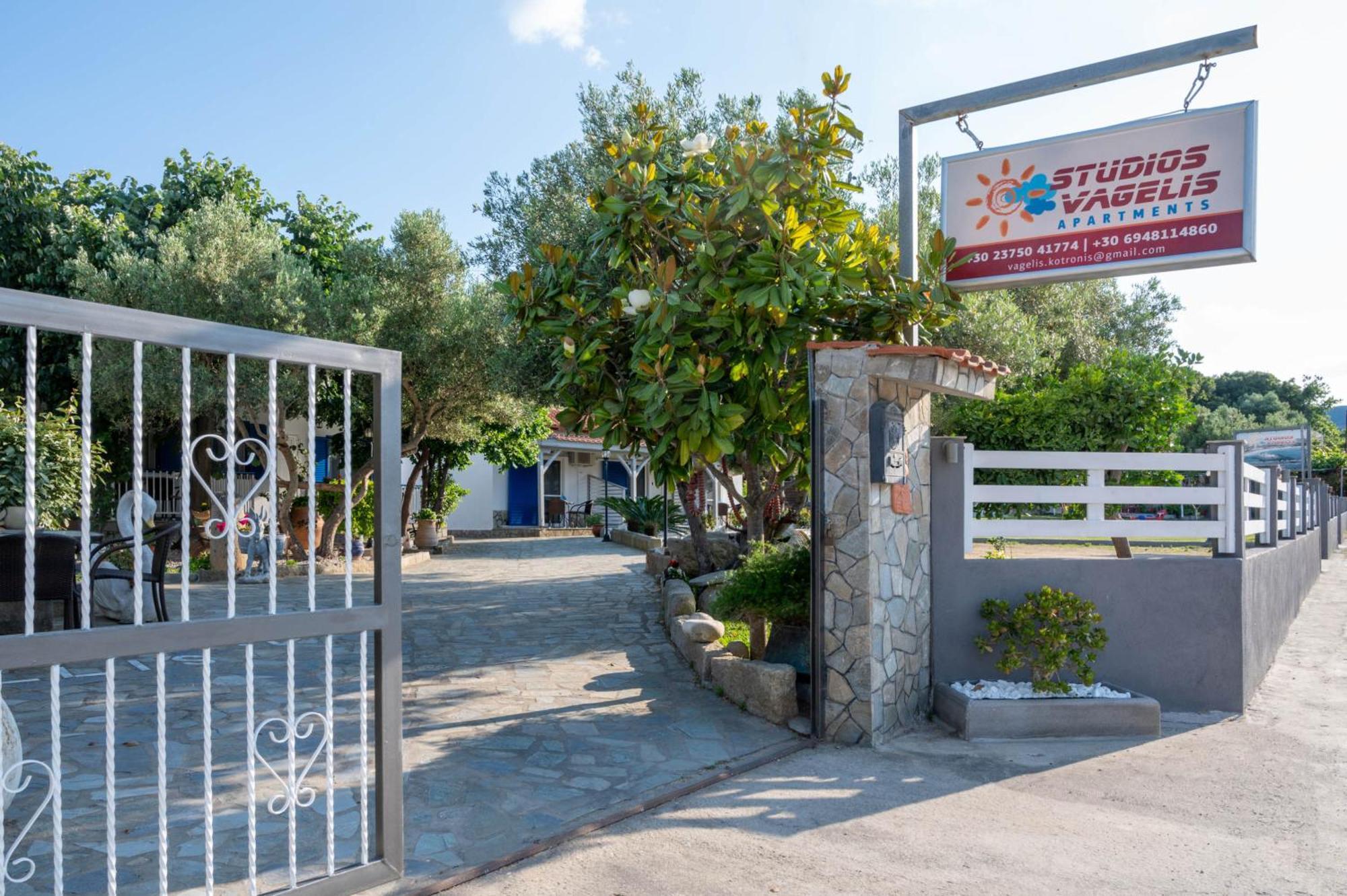 Studios Vagelis Kalamítsion Bagian luar foto