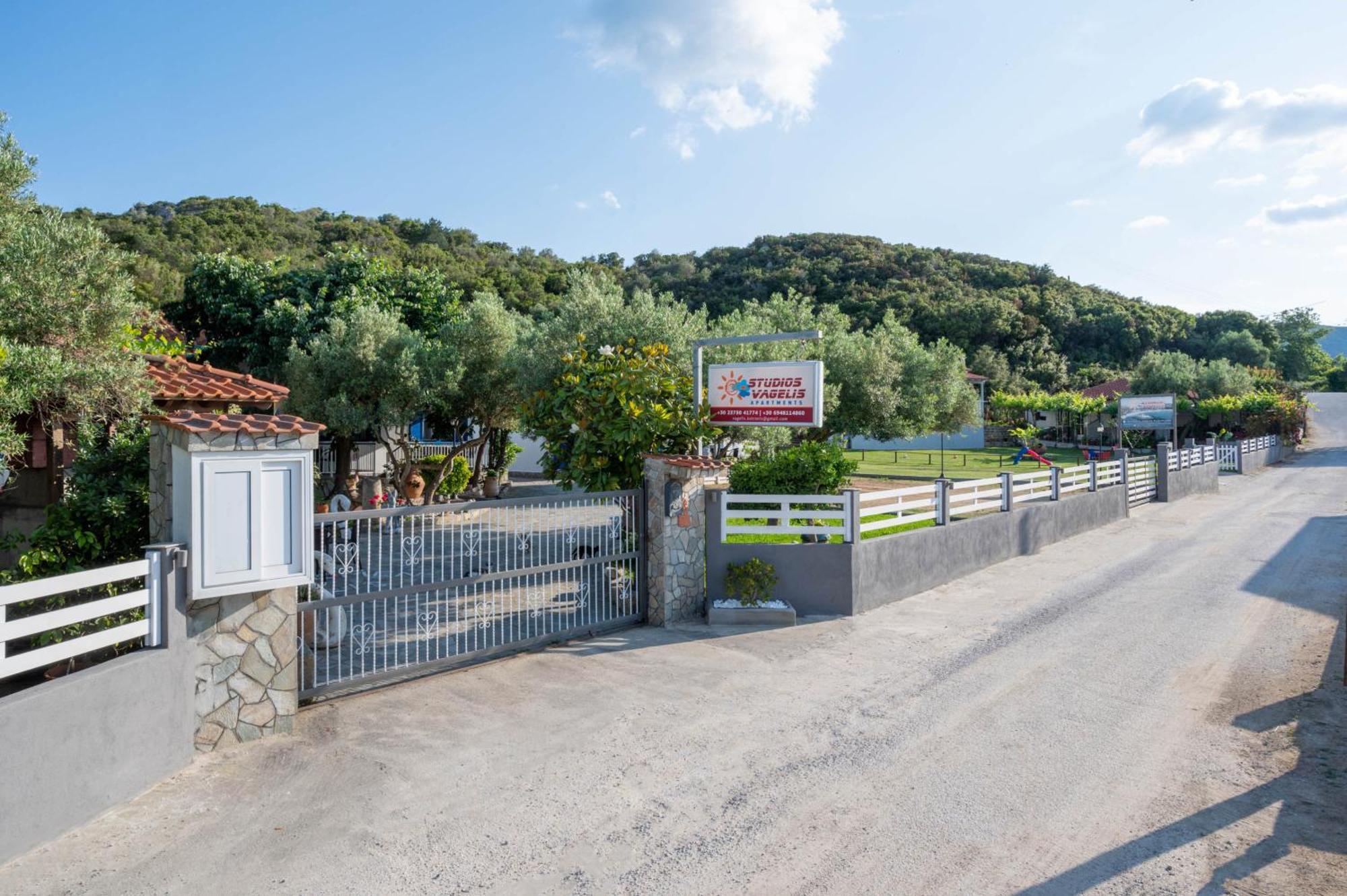 Studios Vagelis Kalamítsion Bagian luar foto